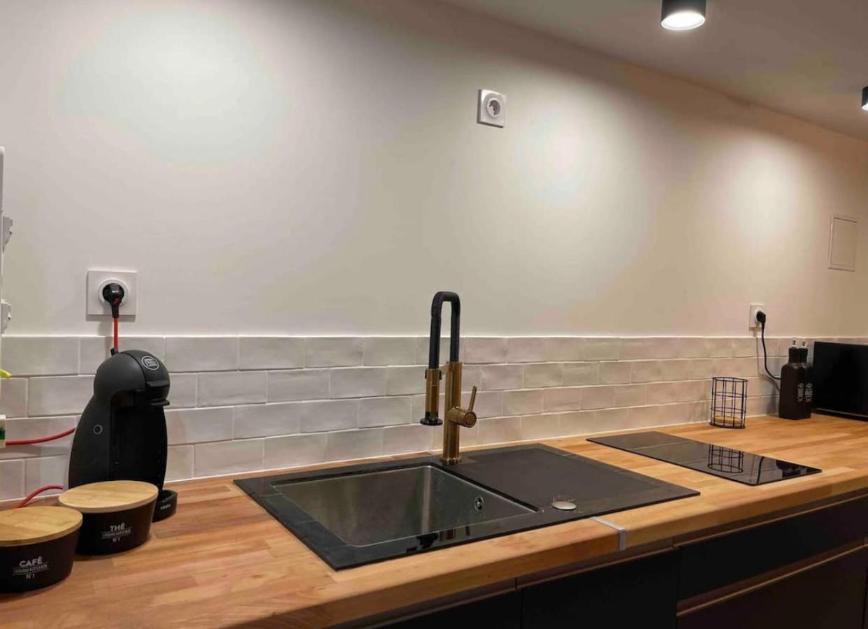 Le Duplex - Gare / Tram / Netflix Appartement Fontaine  Buitenkant foto