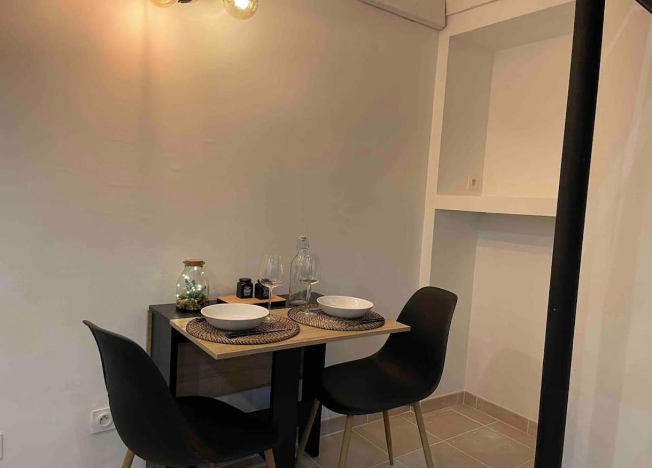 Le Duplex - Gare / Tram / Netflix Appartement Fontaine  Buitenkant foto