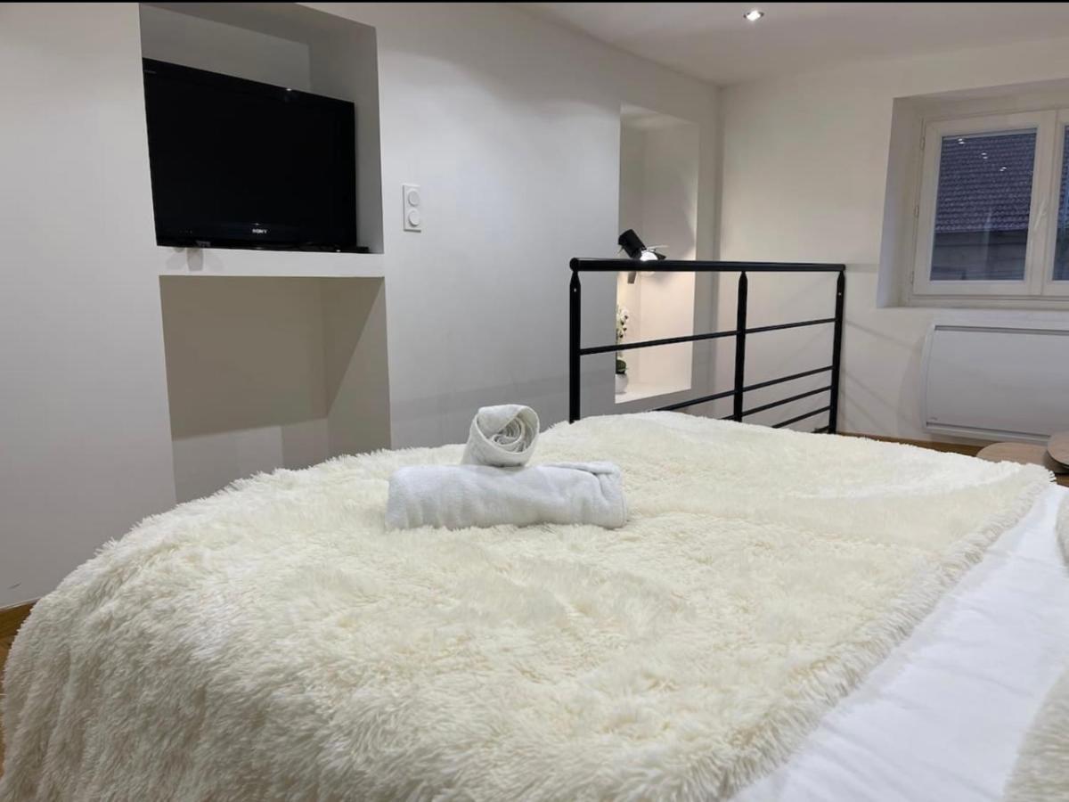 Le Duplex - Gare / Tram / Netflix Appartement Fontaine  Buitenkant foto