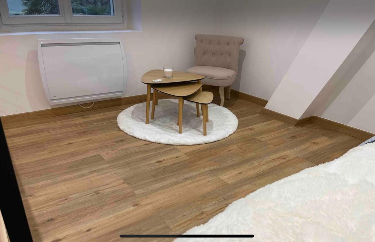Le Duplex - Gare / Tram / Netflix Appartement Fontaine  Buitenkant foto